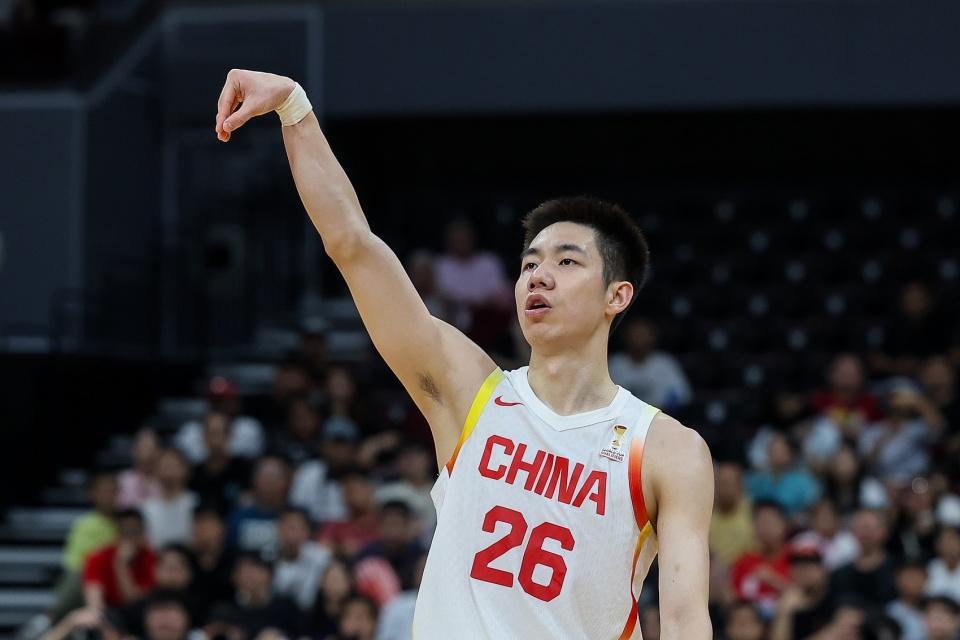 正负值最高！他只打第二场国家队比赛，却成了男篮赢球最大功臣！