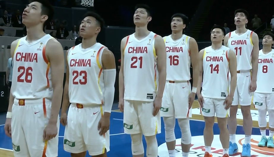 半岛·综合体育官网入口-中国男篮翻盘仅一夜 传来一喜讯！7月集齐最强阵容 郭士强如何选